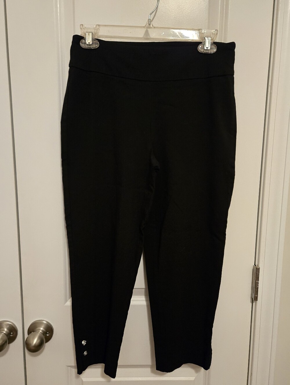 Counterparts Black Capri Pants